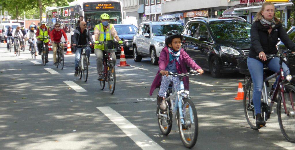 Pop-Up-Radweg auf dem Südring